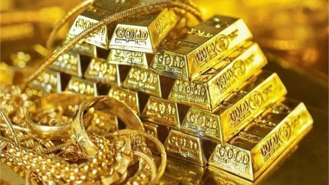 सोने की कीमत में 56% की वृद्धि, चांदी में 69% का उछाल, ज्वेलरी कंपनियों के शेयरों में 36% की गिरावट