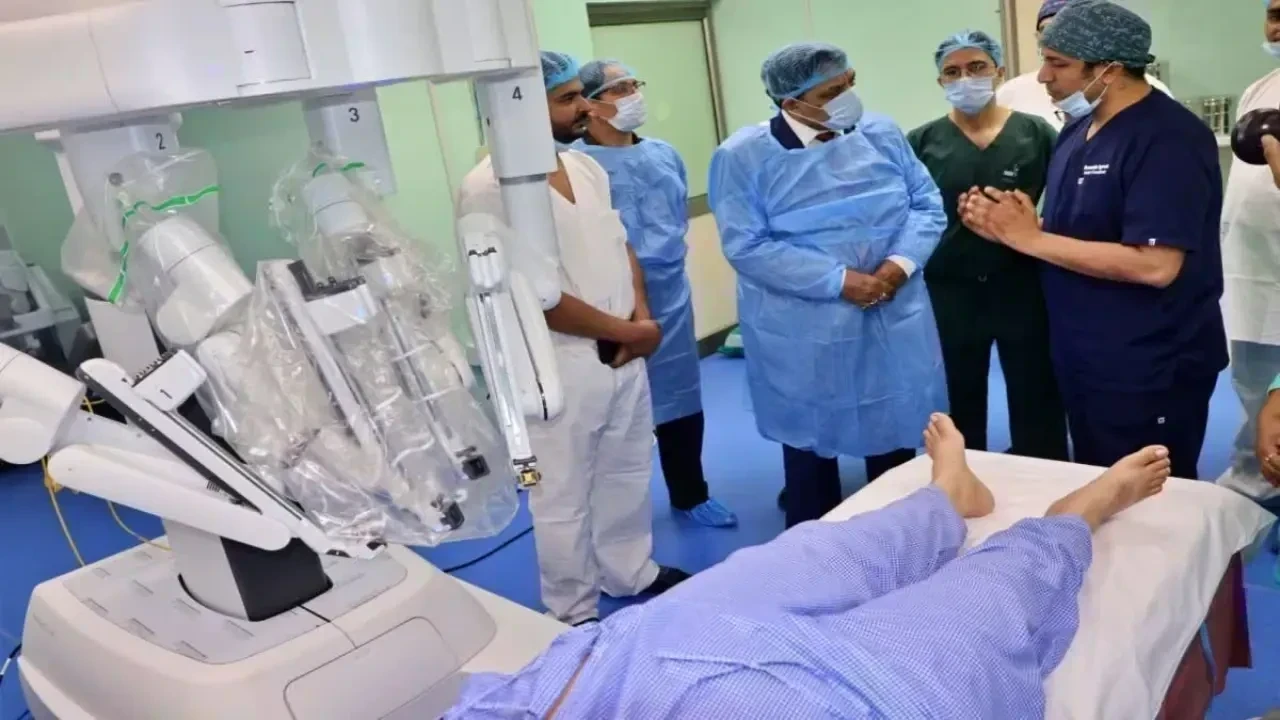 हिमाचल में स्वास्थ्य क्षेत्र की नई उड़ान — टांडा मेडिकल कॉलेज में रोबोटिक सर्जरी सुविधा शुरू