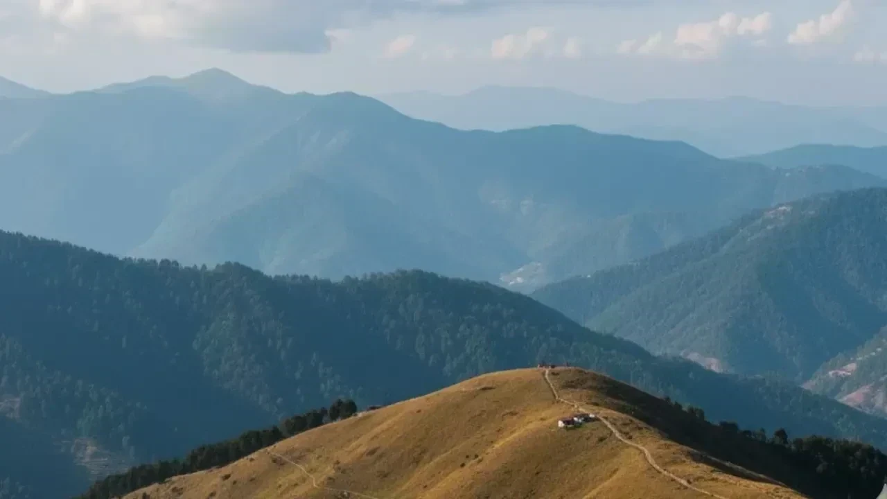 मौसम अपडेट: हिमाचल प्रदेश में आज शांत मौसम, शिमला में आंशिक बादल | 21 अक्टूबर 2025
