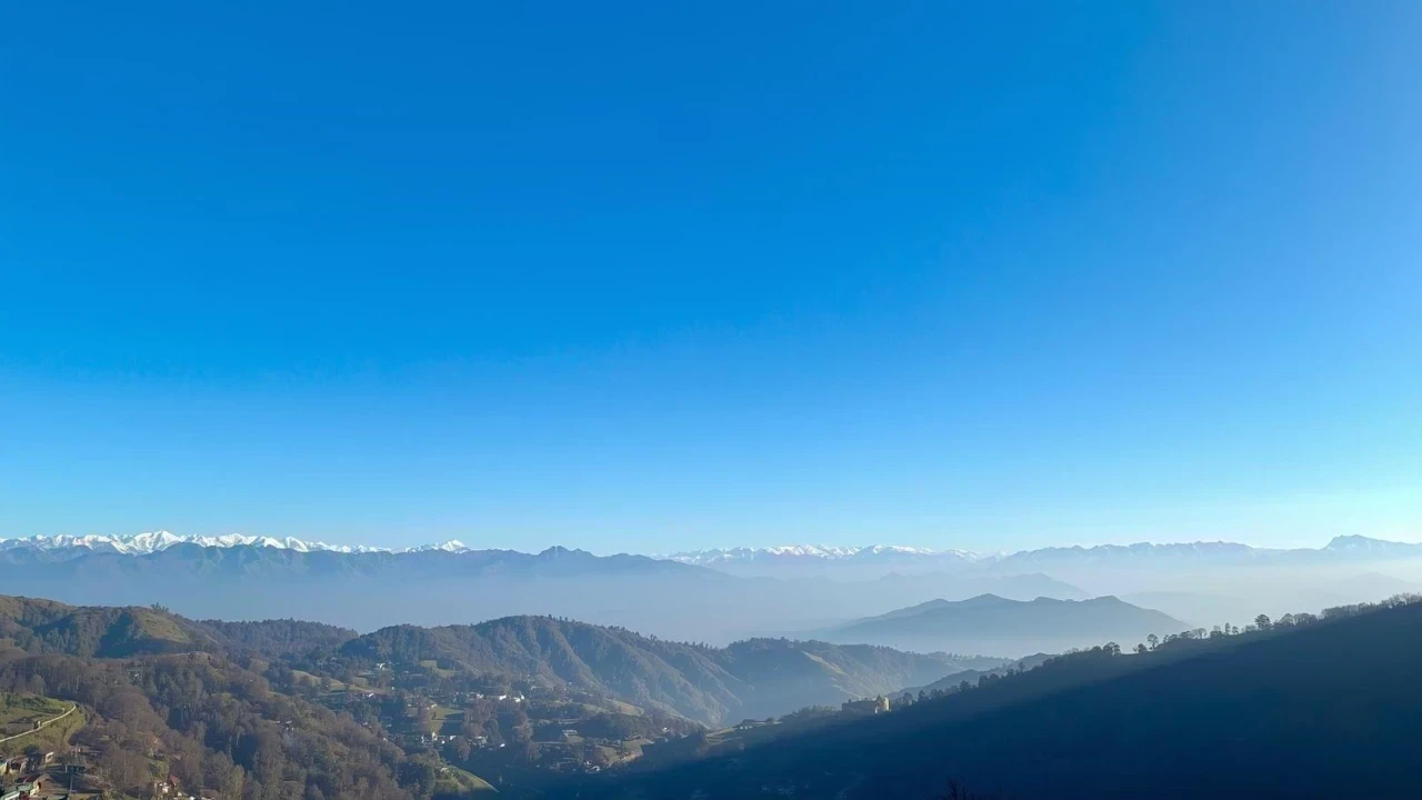 7 नवंबर 2025 को शिमला में साफ आसमान का पूर्वानुमान