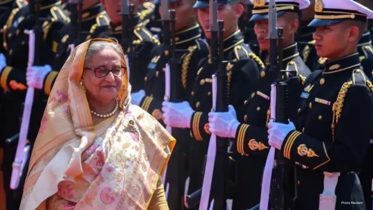 हसीना पर सजा से भारत दुविधा में, प्रत्यर्पण-शरण पर संकट गहराया