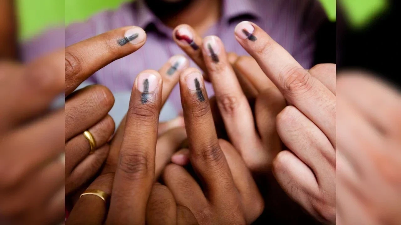 वोट बनवाने की प्रक्रिया आसान, पात्र लोग दो रुपए देकर कर सकेंगे आवेदन