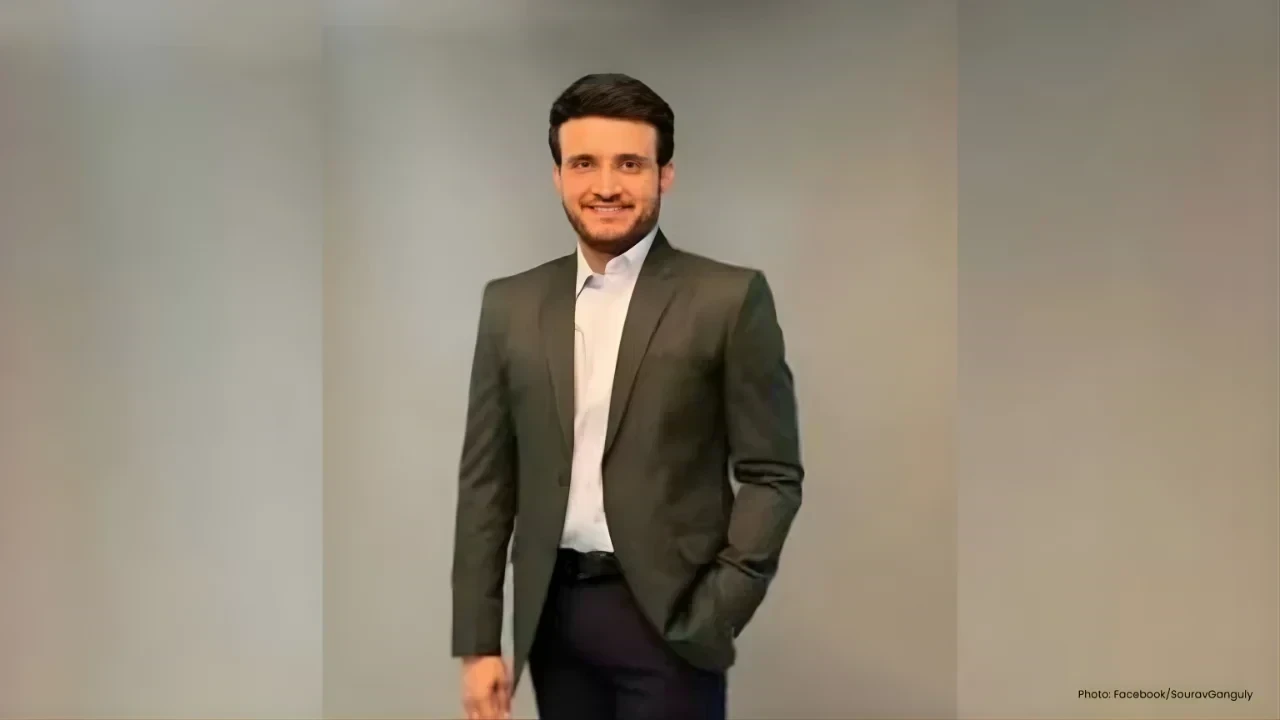 गांगुली की गंभीर को नसीहत: टेस्ट पांच दिन खेलें, पिच पर भरोसा रखें