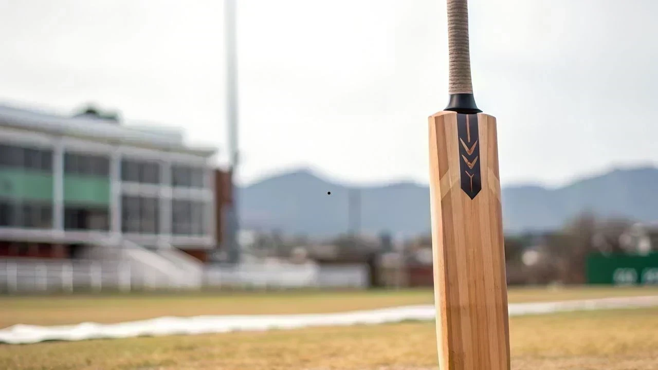 शिमला में कांगड़ा की बेटियों का जलवा, इंटर कॉलेज क्रिकेट ट्रॉफी जीती