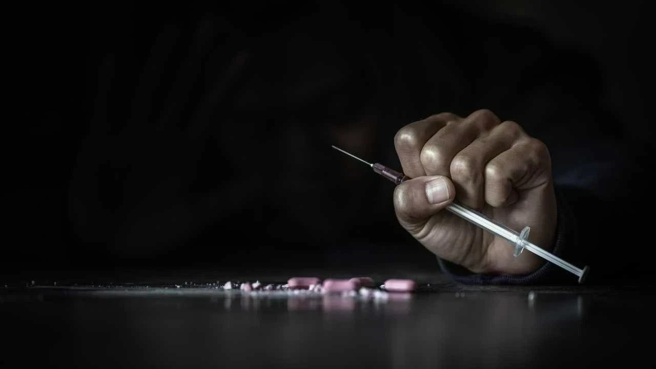 जुब्बल में चिट्टा तस्करी का खुलासा, 3 युवक गिरफ्तार, 13 ग्राम से अधिक नशा बरामद