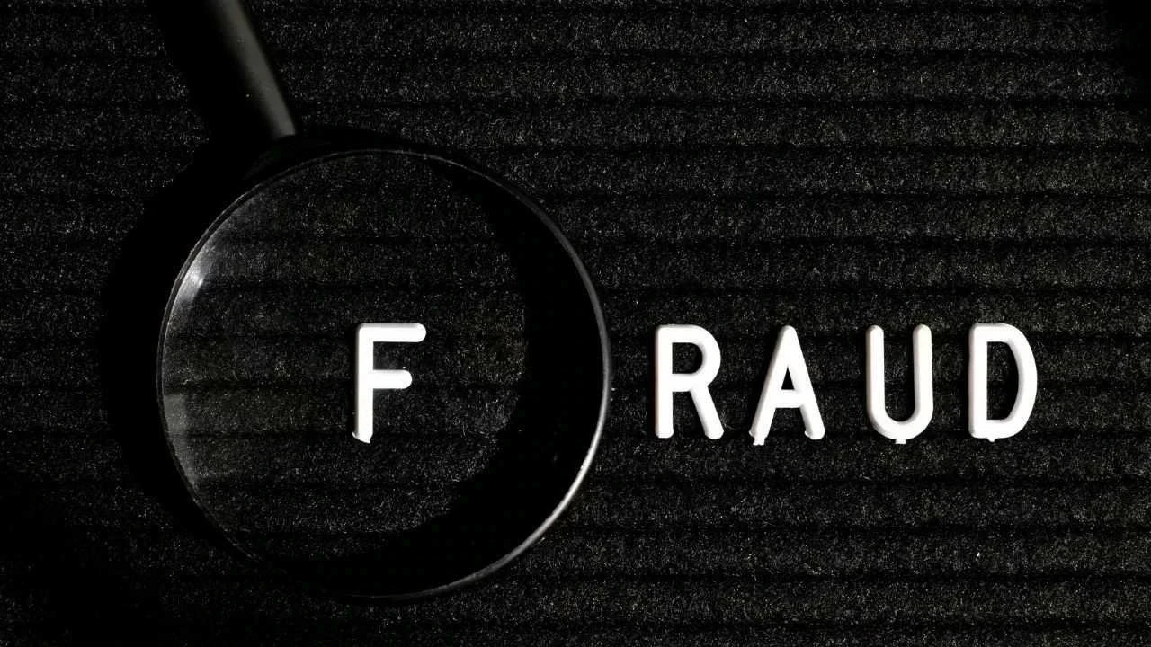 साइबर ठगों ने वीडियो कॉल से सेवानिवृत्त कर्मचारी से 6.5 लाख ठगे