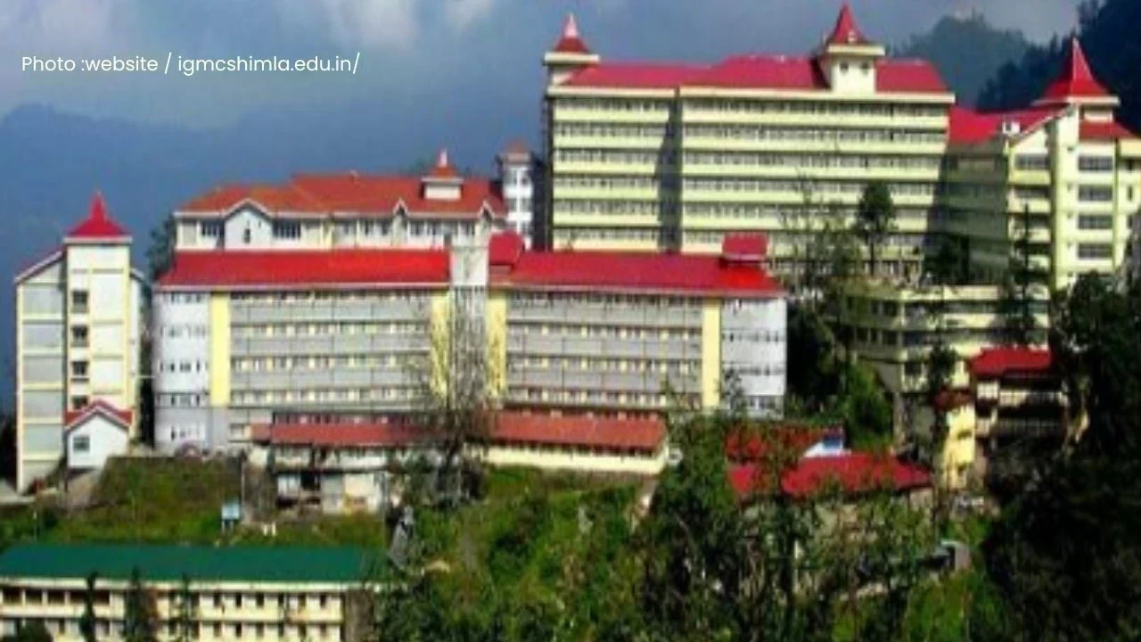 आईजीएमसी विवाद: बर्खास्त डॉक्टर के समर्थन में उतरे चिकित्सक, CM से मिलेंगे
