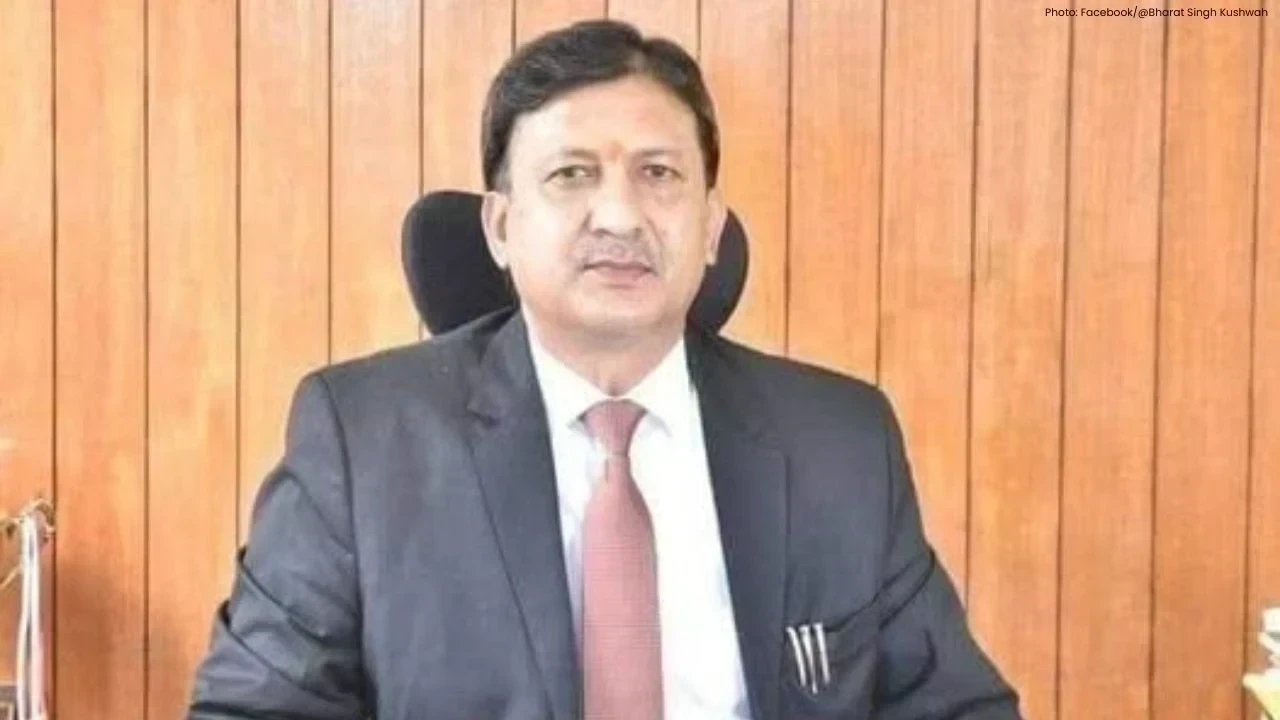 परवाणू प्रेस ने सांसद डॉ. सिकंदर कुमार को संसद भवन में किया सम्मानित