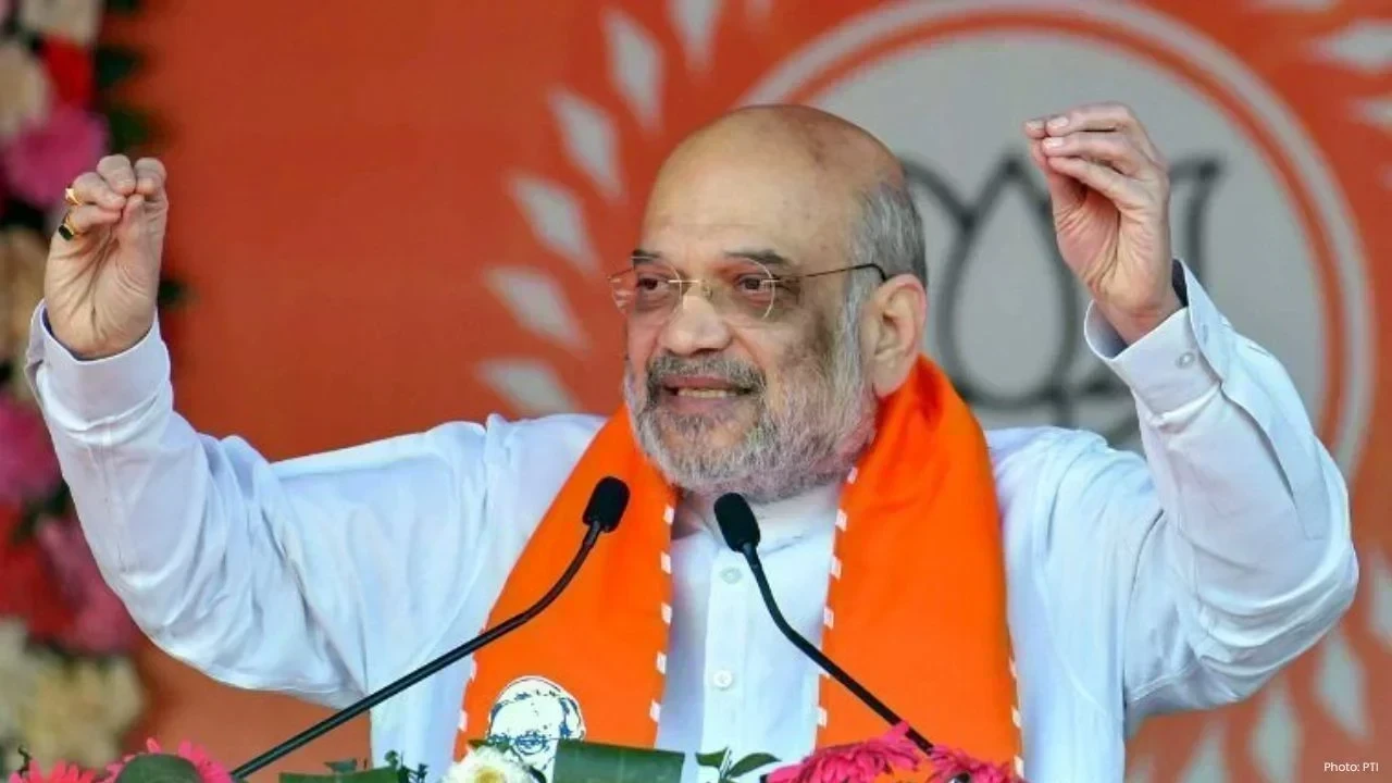 बंगाल दौरे पर अमित शाह का हमला, 2026 को लेकर बड़ा दावा