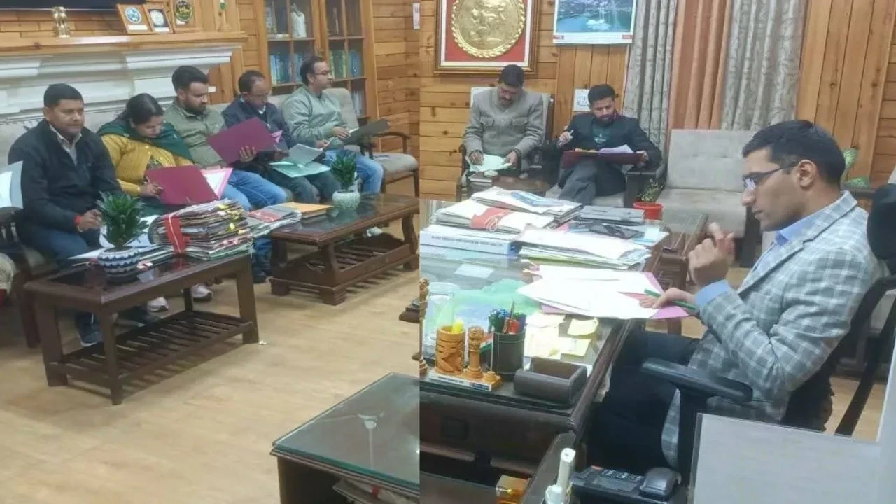 चंबा में राशन वितरण की गुणवत्ता और उपलब्धता पर समीक्षा बैठक