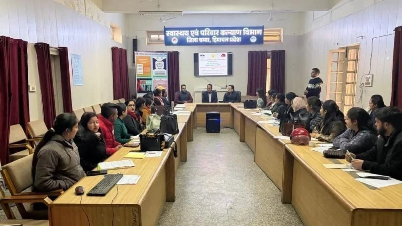 चंबा: IHIP और IDSP के तहत स्वास्थ्य कर्मियों को प्रशिक्षण
