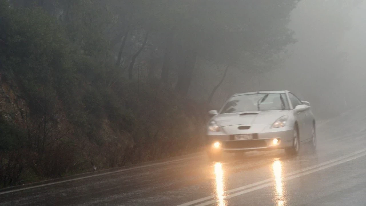 ऊना में शीतलहर का असर, घनी धुंध से यातायात व्यवस्था प्रभावित