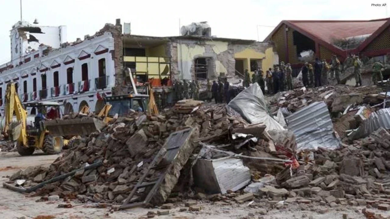 मेक्सिको में तेज भूकंप, दो की मौत, राष्ट्रपति की ब्रीफिंग रुकी