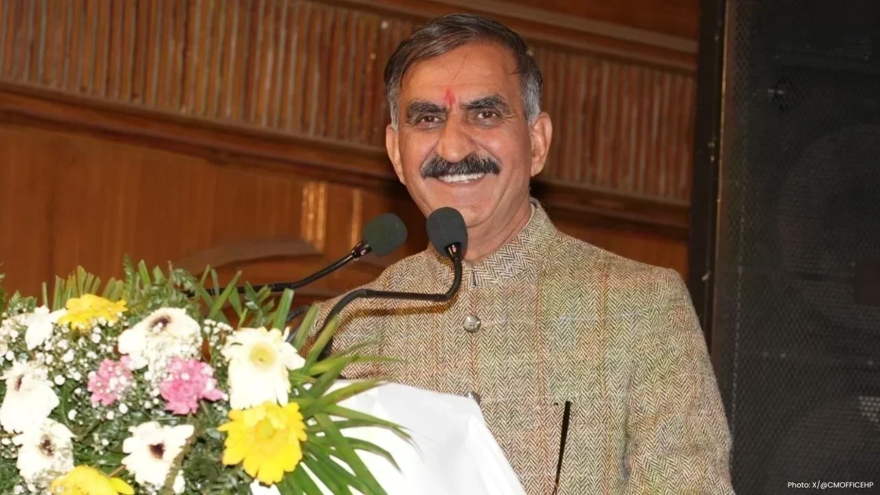 सीएम सुक्खू का ऐलान: हिमाचल में बिजली दरें घटेंगी, राहत मिलेगी