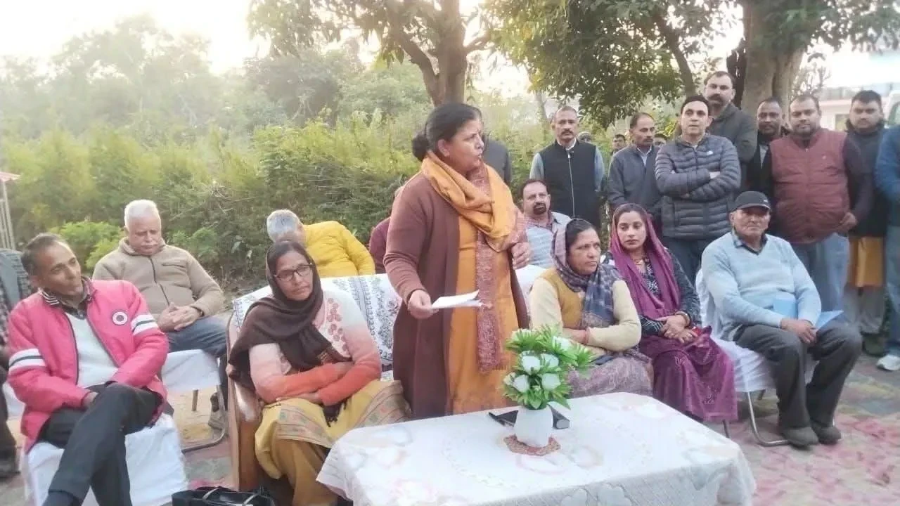 देहरा में विकास कार्यों को रफ्तार, विधायक कमलेश ठाकुर ने किया क्षेत्र दौरा