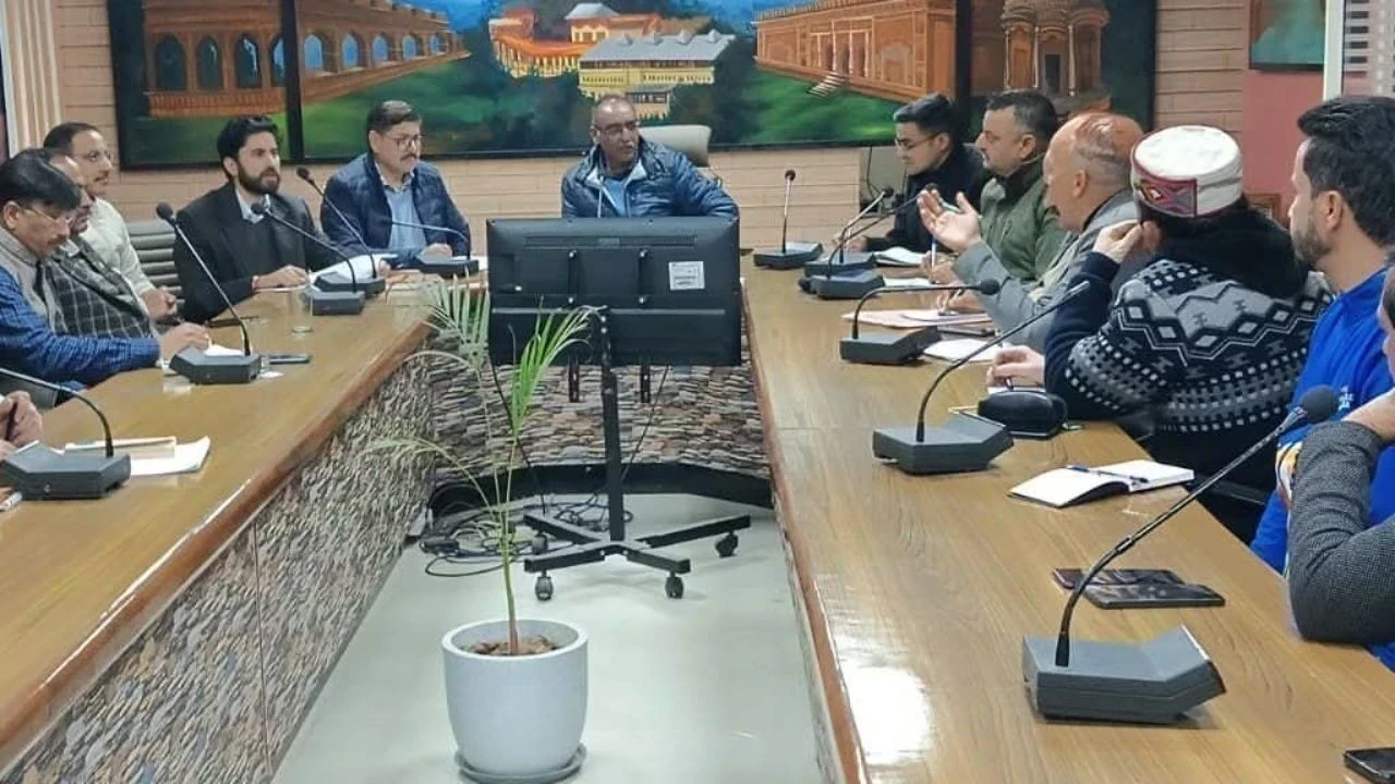 हमीरपुर में 26 जनवरी को हर्षोल्लास के साथ 77वां गणतंत्र दिवस मनाया जाएगा