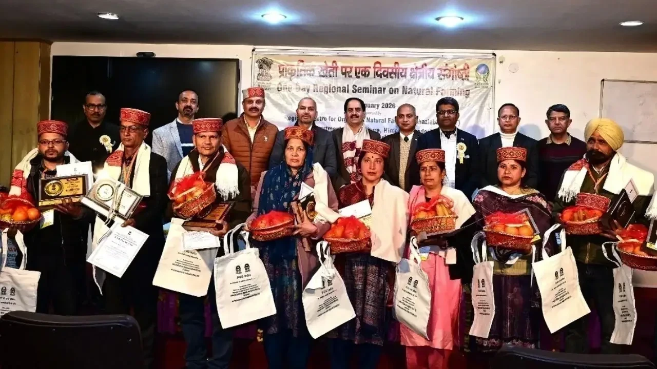 पालमपुर में प्राकृतिक खेती को बढ़ावा देने को क्षेत्रीय संगोष्ठी आयोजित