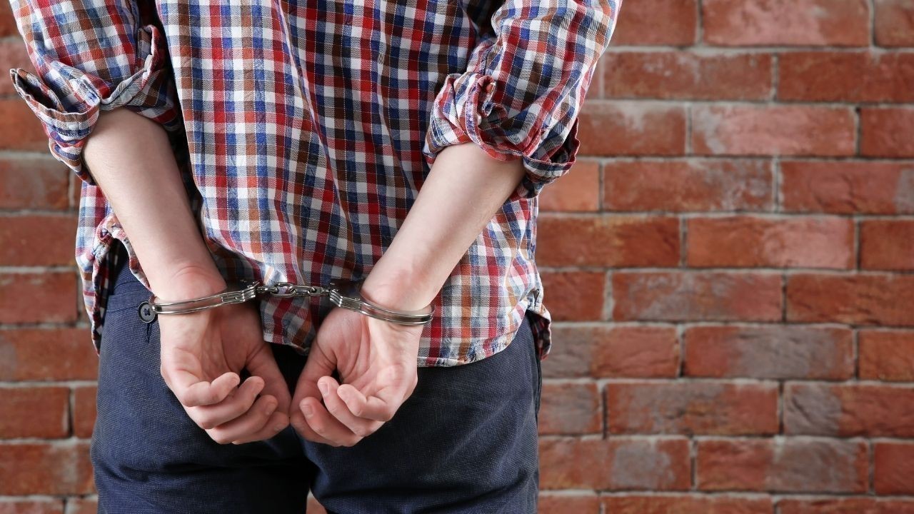 फतेहपुर (कांगड़ा) में पुलिस पर जानलेवा हमला ASI पर भरी सभा में कुल्हाड़ी से वार