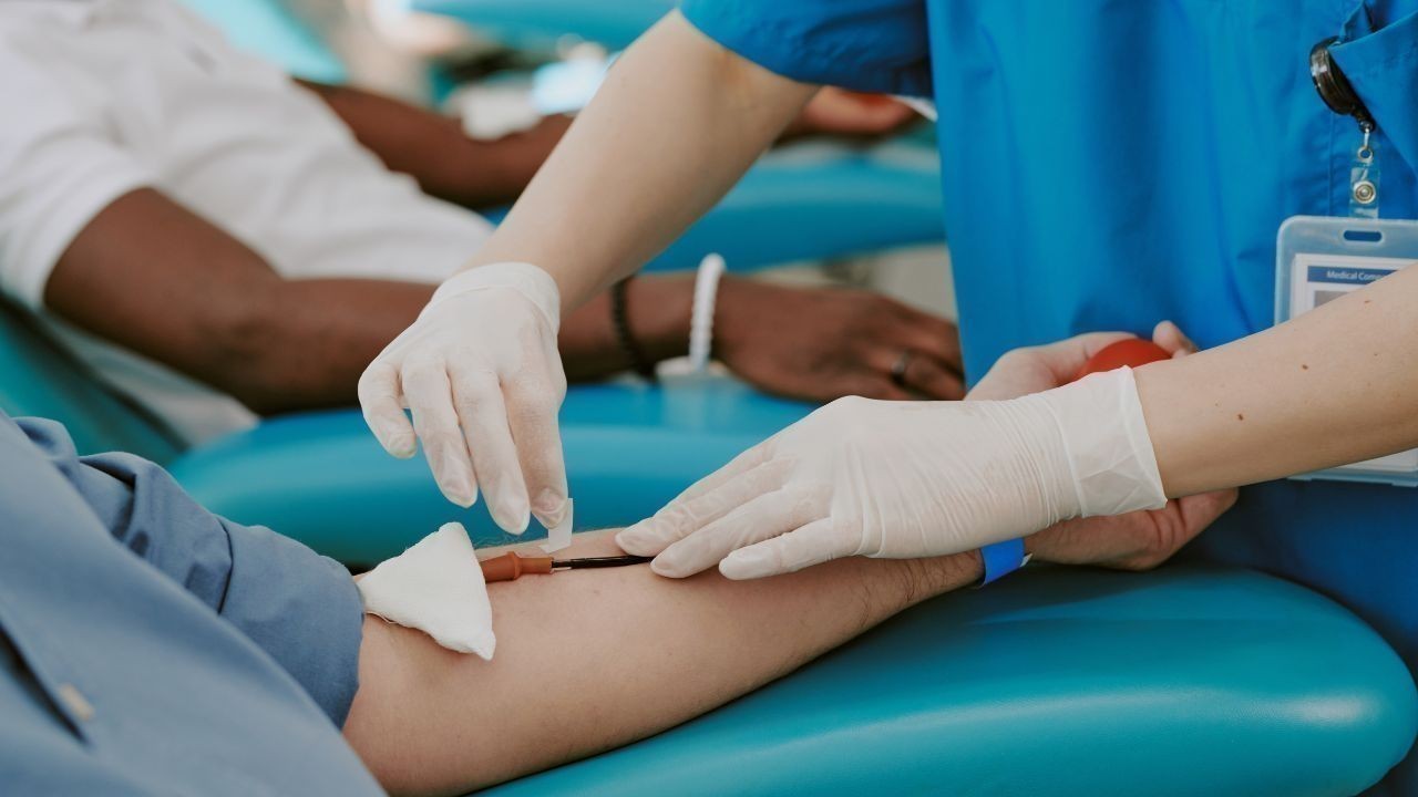 नंगल कलां में रक्तदान शिविर में पिता-पुत्री बने प्रेरणा स्रोत