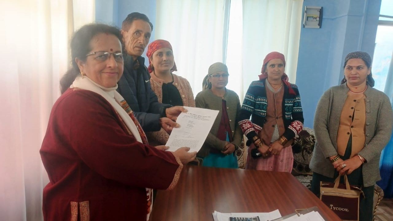 बीपीईओ आनी को 12 फरवरी की हड़ताल का नोटिस, मिड डे मील वर्करों ने उठाई स्थायी नौकरी की मांग