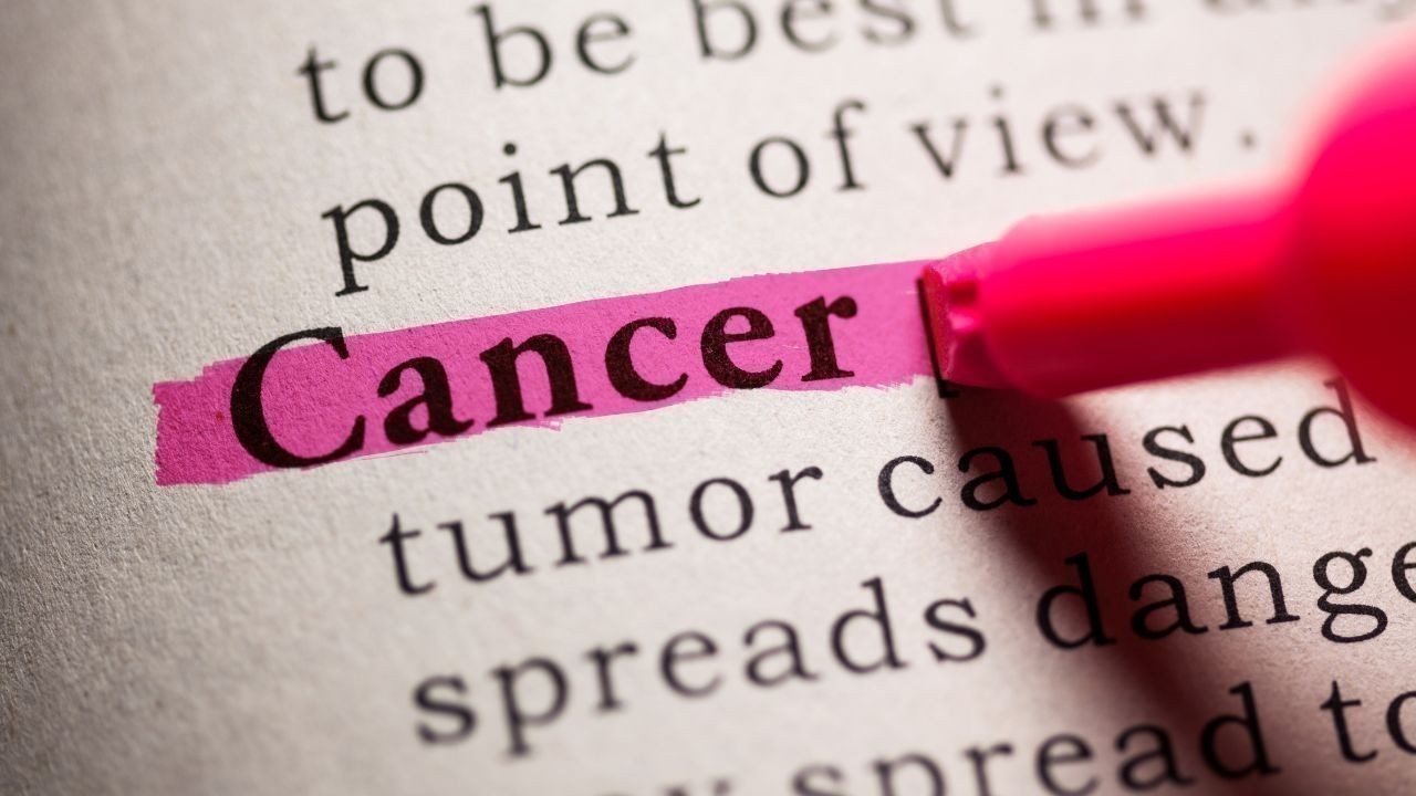 धूम्रपान से बढ़ता कैंसर खतरा, छात्राओं ने किया जागरूक