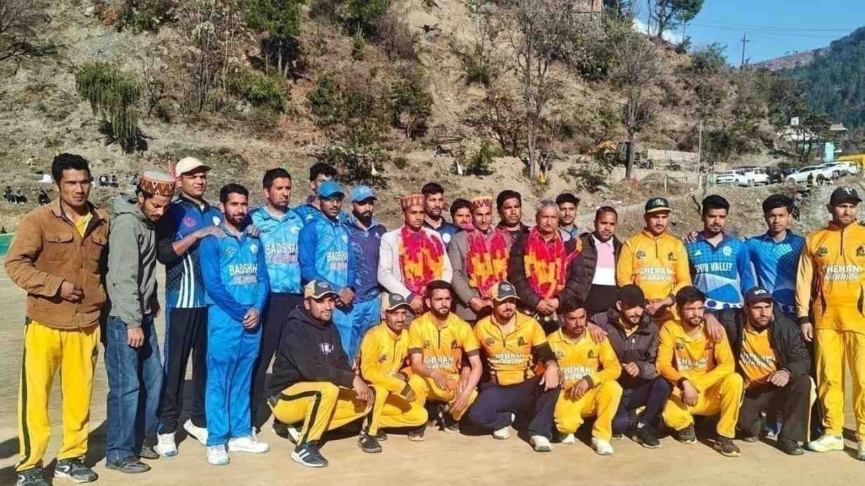 नमोः लीग सीजन 4 क्रिकेट प्रतियोगिता में चैहणी वारियर का शानदार प्रदर्शन, सेमीफाइनल में बनाई जगह