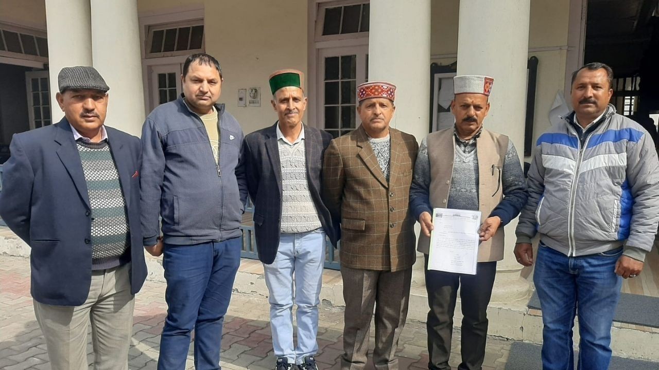 गद्दी सांस्कृतिक एवं विकास मंच' ने बुलंद की कार्यालय की मांग, प्रशासन को सौंपा आवेदन पत्र