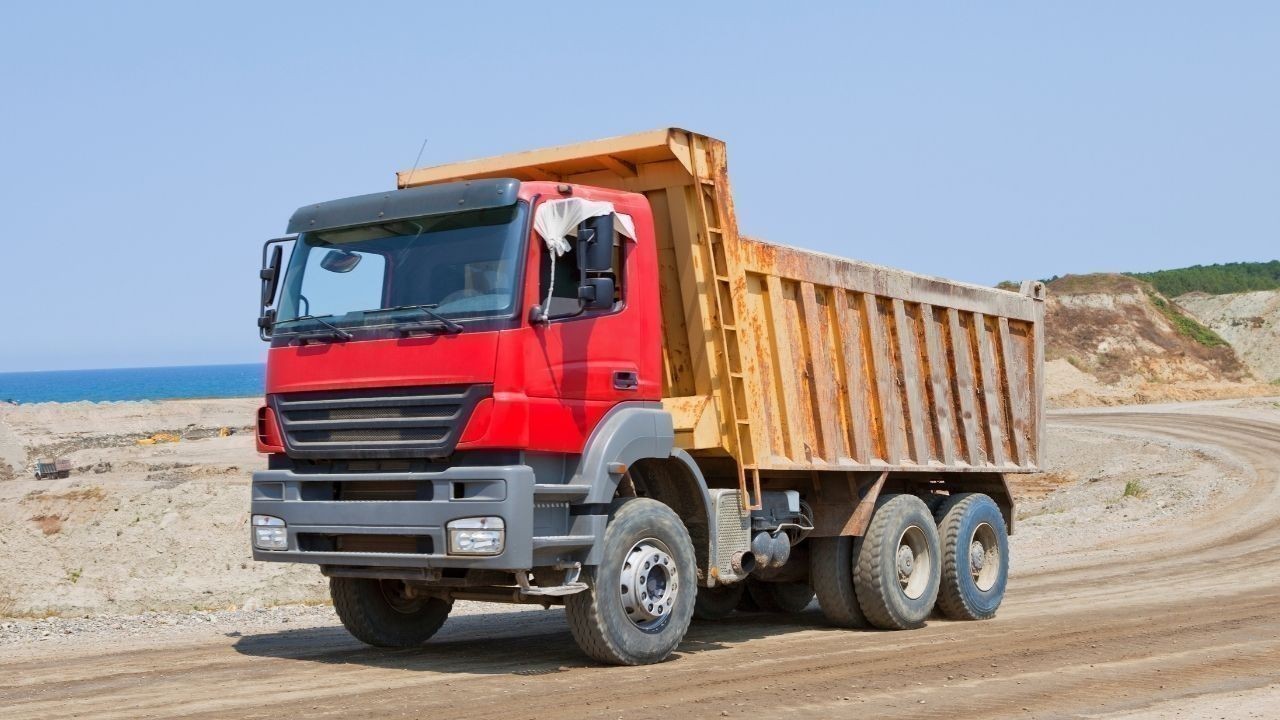 बीबीएन औद्योगिक क्षेत्र में ट्रक ऑपरेटर यूनियनों की समस्याओं के समाधान के लिए प्रशासन की बैठक