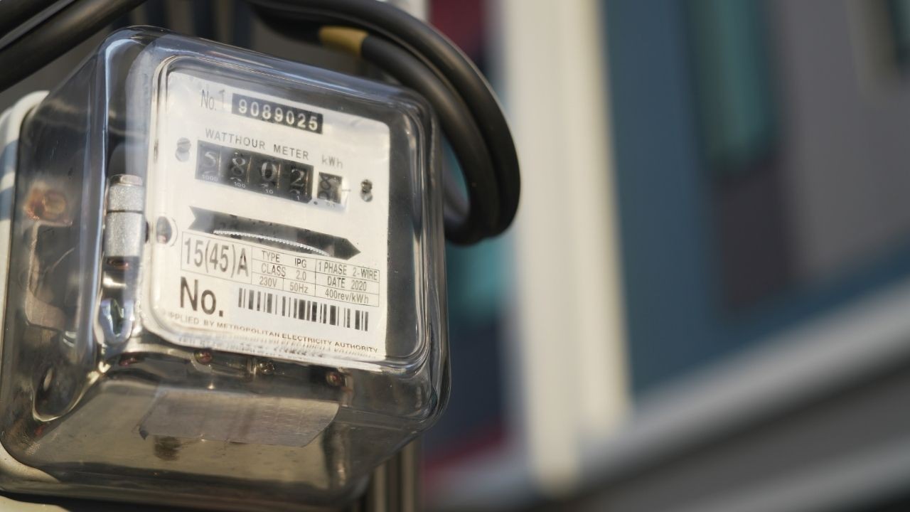 देहरा ढोंटा गांव में स्मार्ट मीटर की तकनीकी गलती से उपभोक्ता को भारी गलत बिजली बिल