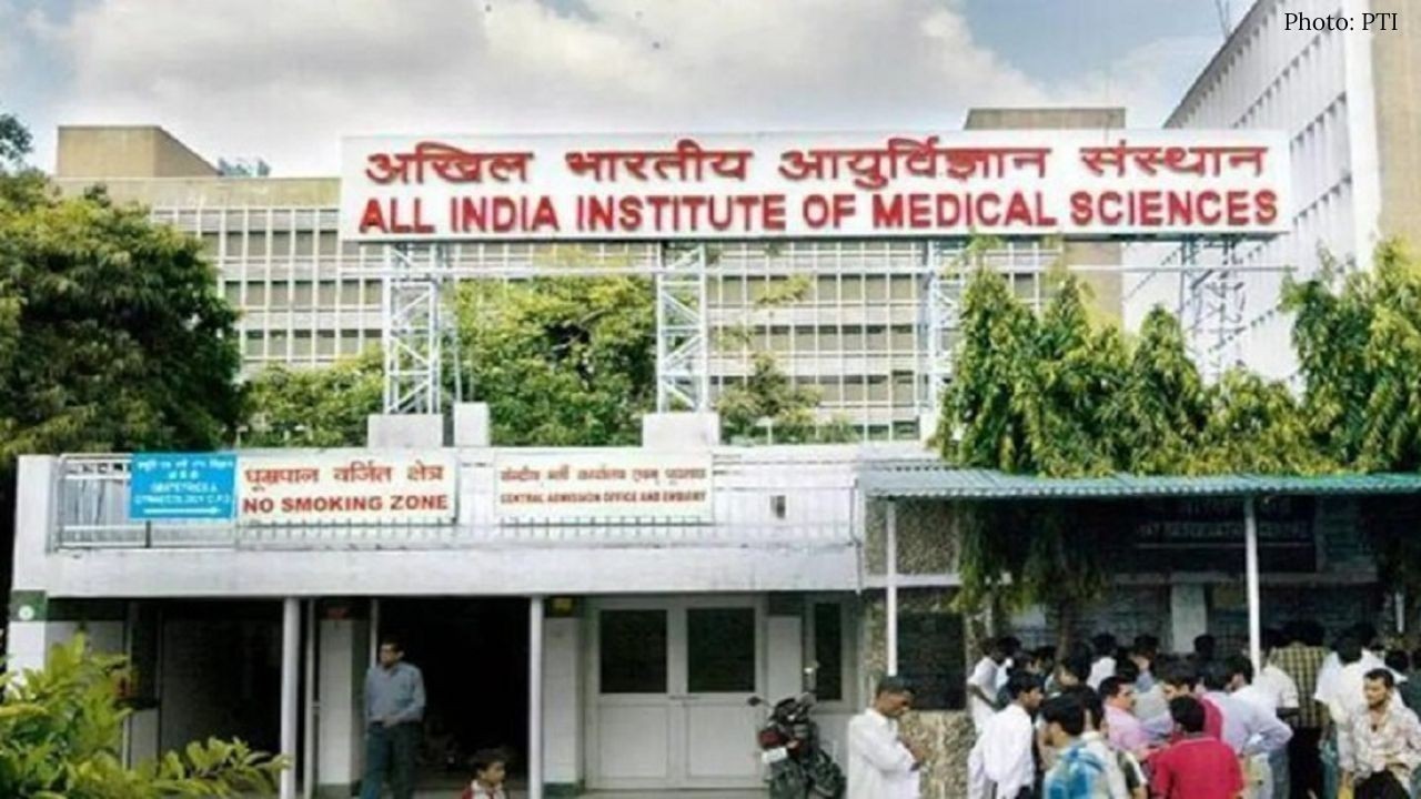 एम्स में पत्रकारों को निःशुल्क स्वास्थ्य सुविधा देने की मांग नड्डा को सौंपा ज्ञापन