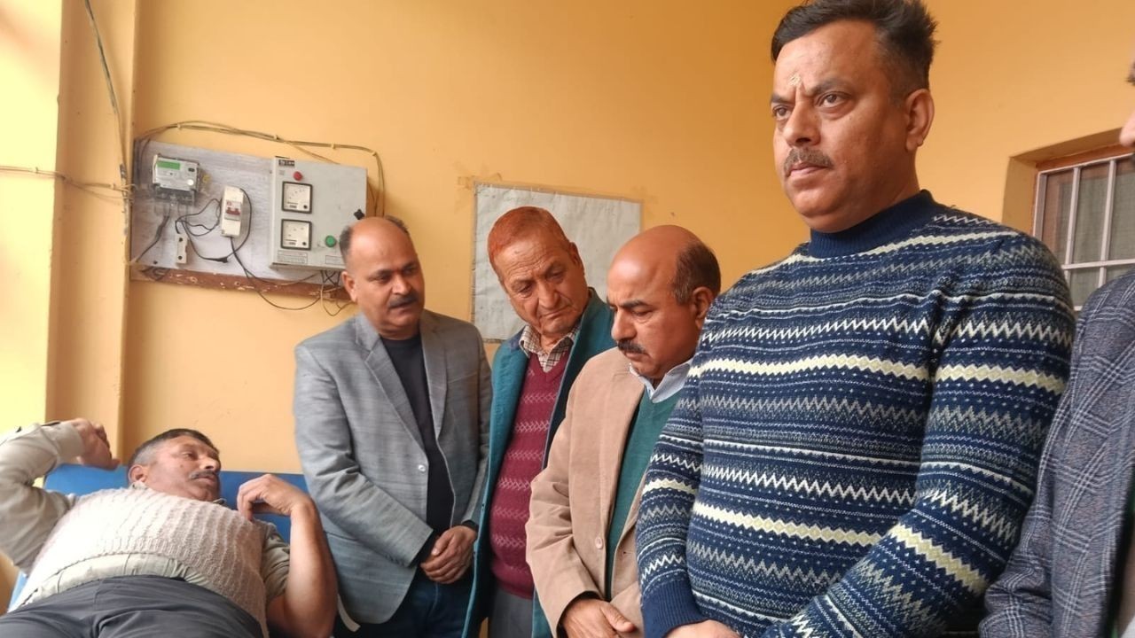 बैजनाथ शिवरात्रि महोत्सव में अर्बन हेल्थ सेंटर में ब्लड डोनेशन और स्वास्थ्य सेवाओं का आयोजन