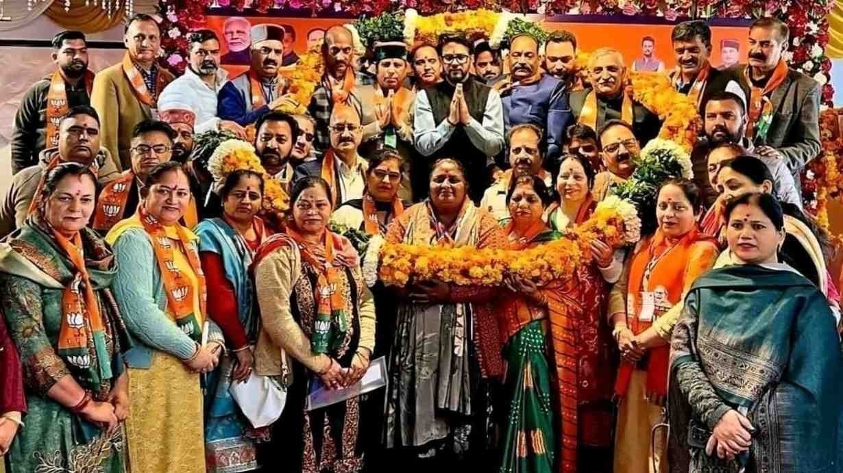 हमीरपुर में अनुराग ठाकुर का राहुल गांधी पर तीखा हमला, कांग्रेस पर निशाना