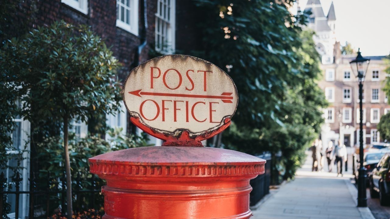 डलहौजी में 100 साल पुराने डाकघर को बंद करने की तैयारी जनता ने विरोध जताया