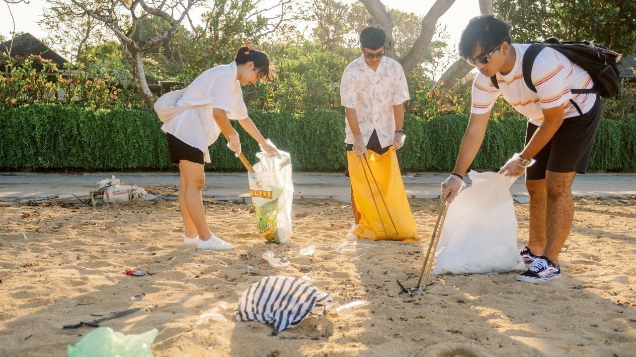 साध संगत ने भगेड़ में रैली निकालकर स्वच्छता का संदेश दिया