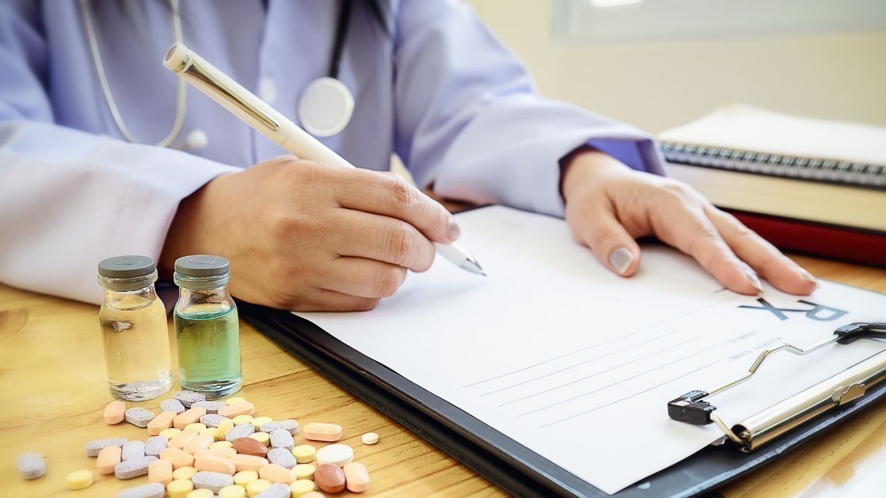 हमीरपुर में आयुर्वेदिक दवाओं की आपूर्ति शुरू मरीजों को राहत