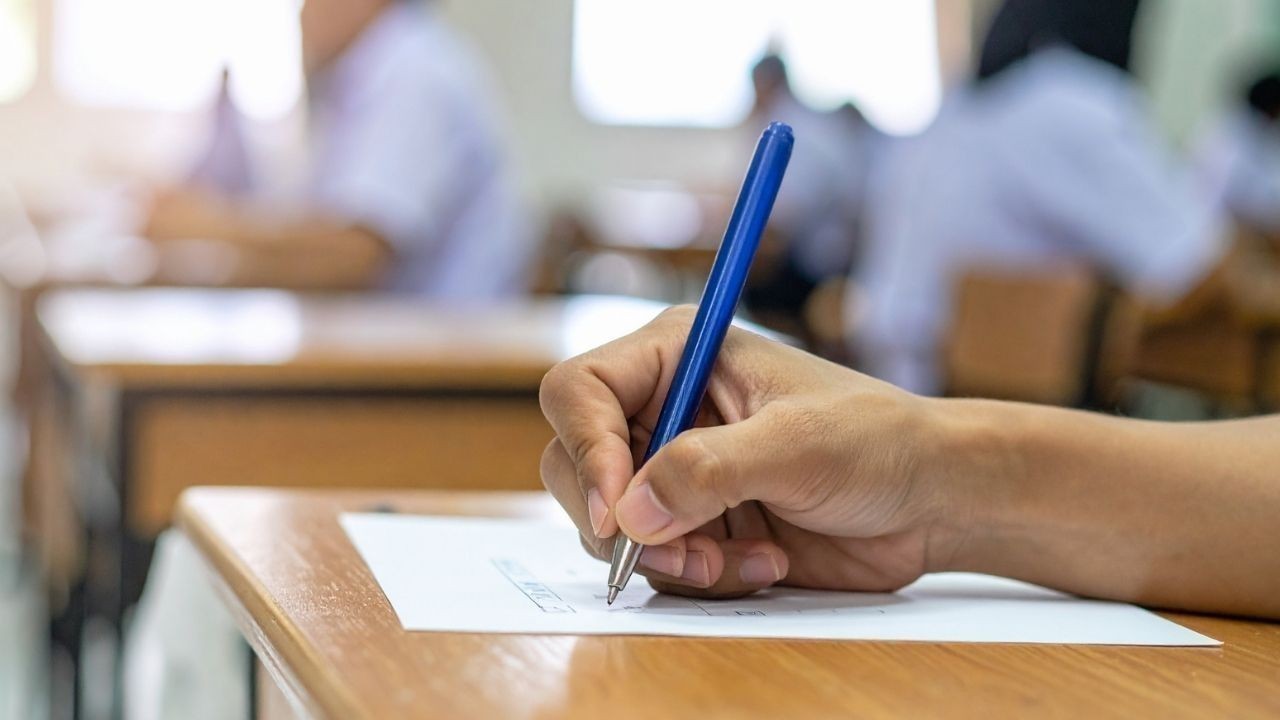 हिमाचल शिक्षा बोर्ड ने 10वीं और 12वीं के एडमिट कार्ड जारी, विद्यार्थी कर सकते हैं डाउनलोड