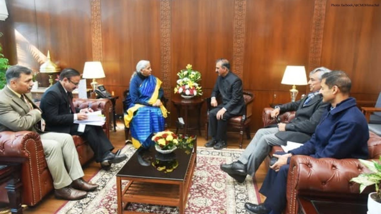 हिमाचल के लिए विशेष पैकेज की मांग लेकर केंद्र पहुंचे सुक्खू