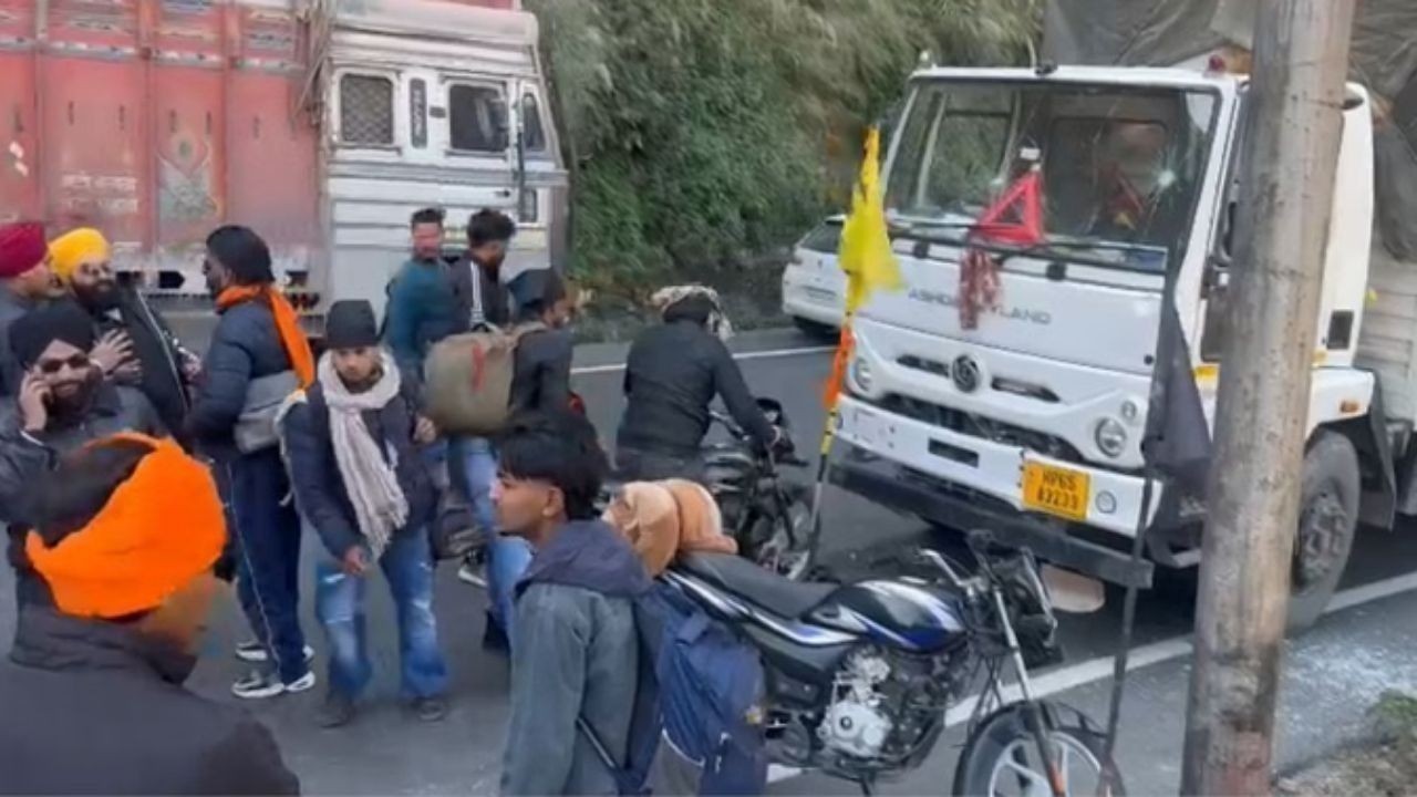 किरतपुर-मनाली फोरलेन पंडोह में सड़क हादसा, अमृतसर के युवक की मौके पर मौत