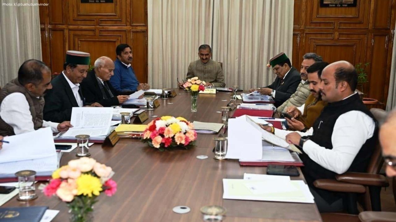 हिमाचल मंत्रिमंडल की बैठक में जनहित और प्रशासनिक सुधार से जुड़े कई बड़े फैसले लिए गए