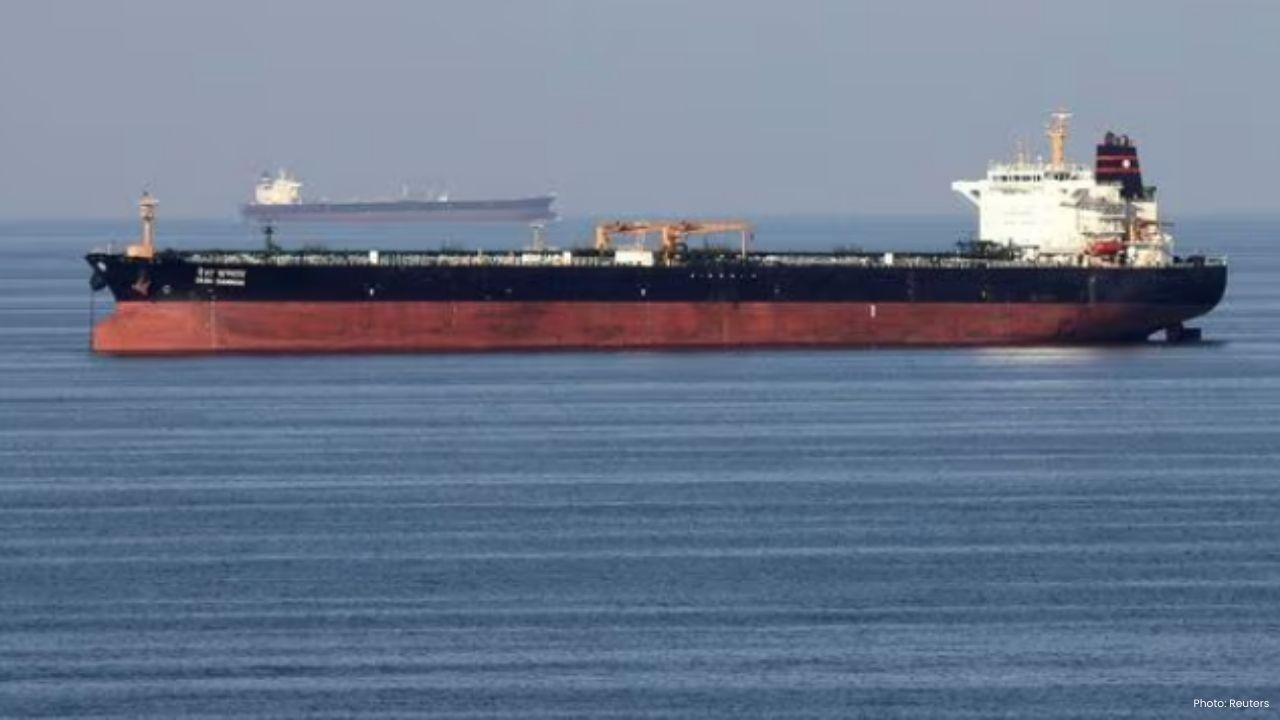 होर्मुज जलडमरूमध्य में हमला, वैश्विक तेल आपूर्ति और समुद्री व्यापार प्रभावित हो सकता है
