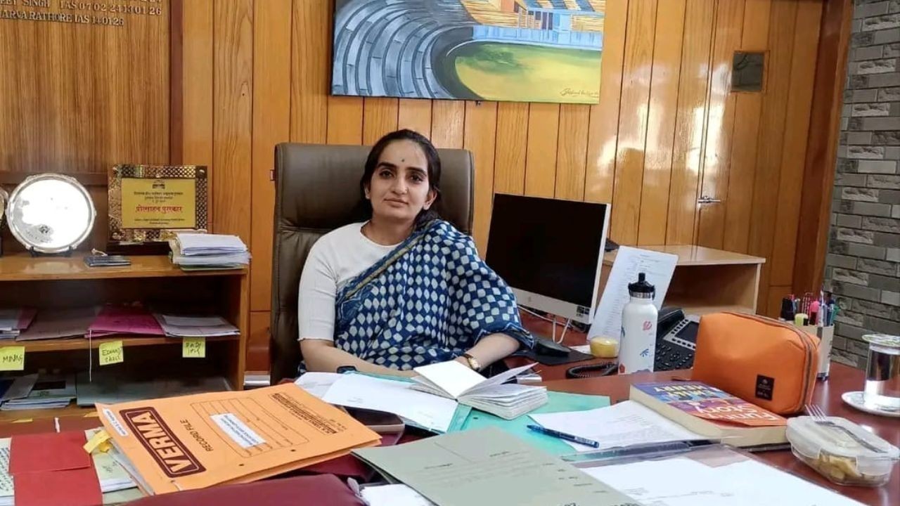 हमीरपुर में सड़क दुर्घटना घायलों को कैशलेस इलाज सुविधा, डीसी ने दिए निर्देश