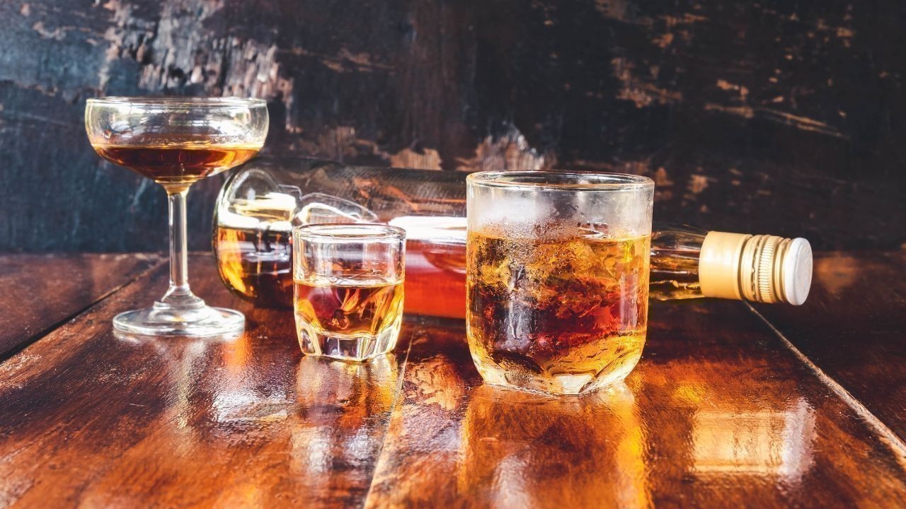 1 अप्रैल से लागू नए नियम, हिमाचल में बिजली की दरें कम और शराब की कीमतें बढ़ीं