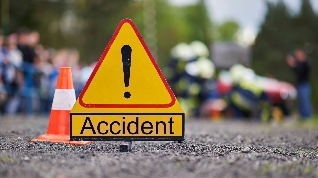 बिलासपुर में दर्दनाक सड़क हादसा, तेज रफ्तार बाइक खाई में गिरी, व्यक्ति की मौके पर मौत