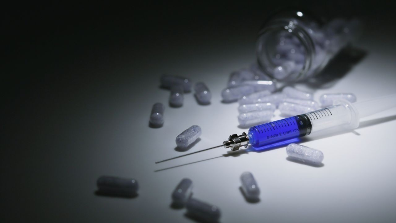 मंडी पुलिस ने नशा माफिया के खिलाफ बड़ी सफलता हासिल की, वोल्वो बस से 299 ग्राम चरस बरामद