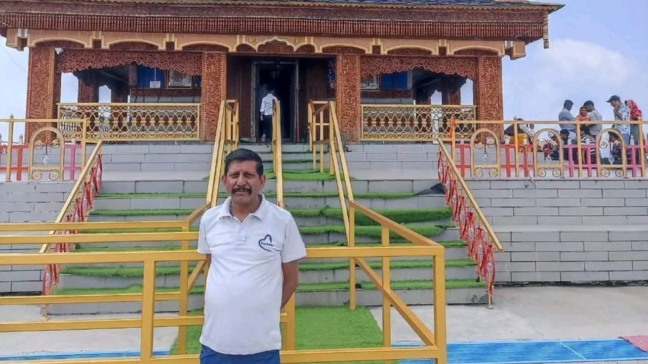 मंदिर कमेटी प्रधान बने श्रवण चौहान, विधायक और क्षेत्रवासियों ने दी शुभकामनाएं