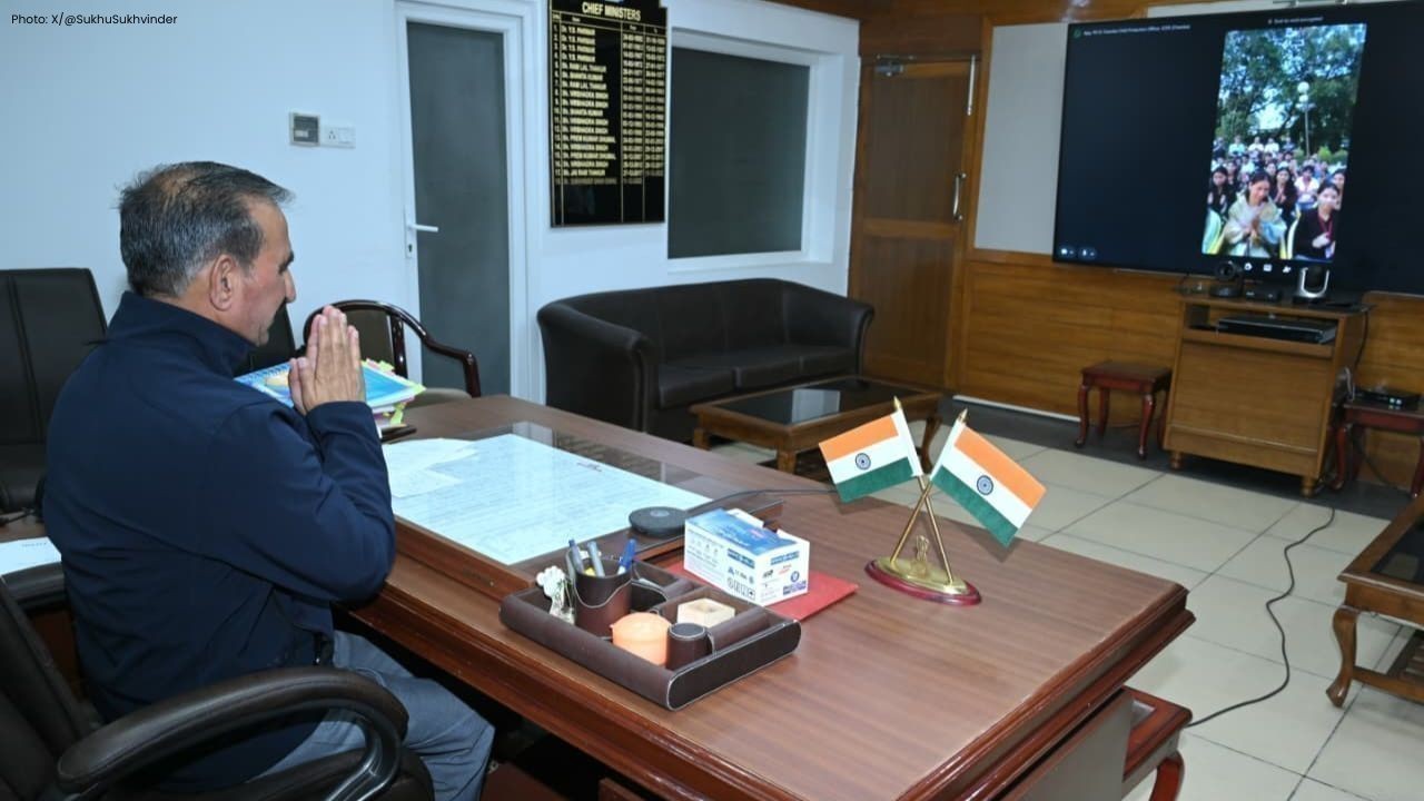 शिमला में वर्चुअल माध्यम से बच्चों से जुड़े मुख्यमंत्री, शिक्षा और अवसरों पर दिया बड़ा संदेश
