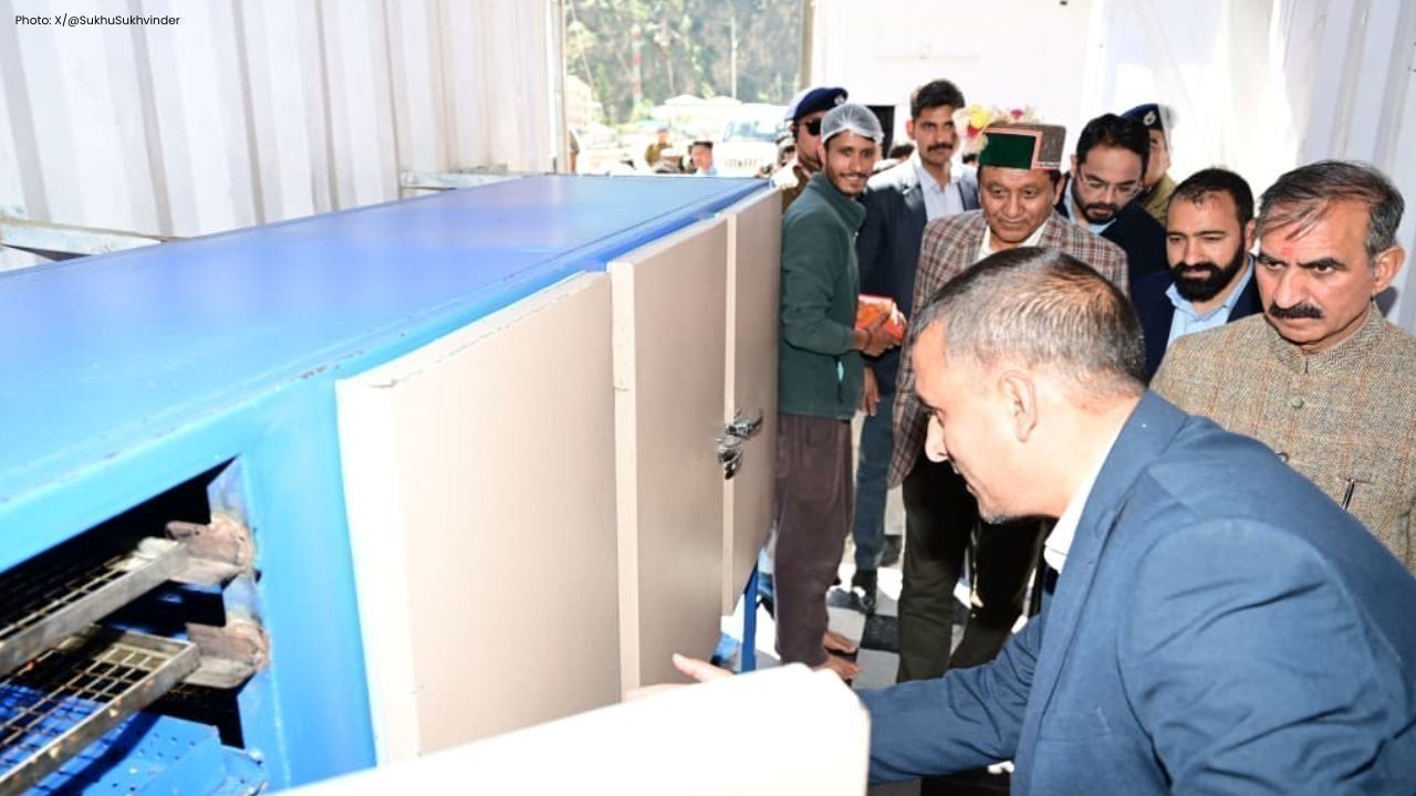 किन्नौर टापरी में विश्व की पहली भू-तापीय ऊर्जा आधारित सेब कोल्ड स्टोरेज का निरीक्षण