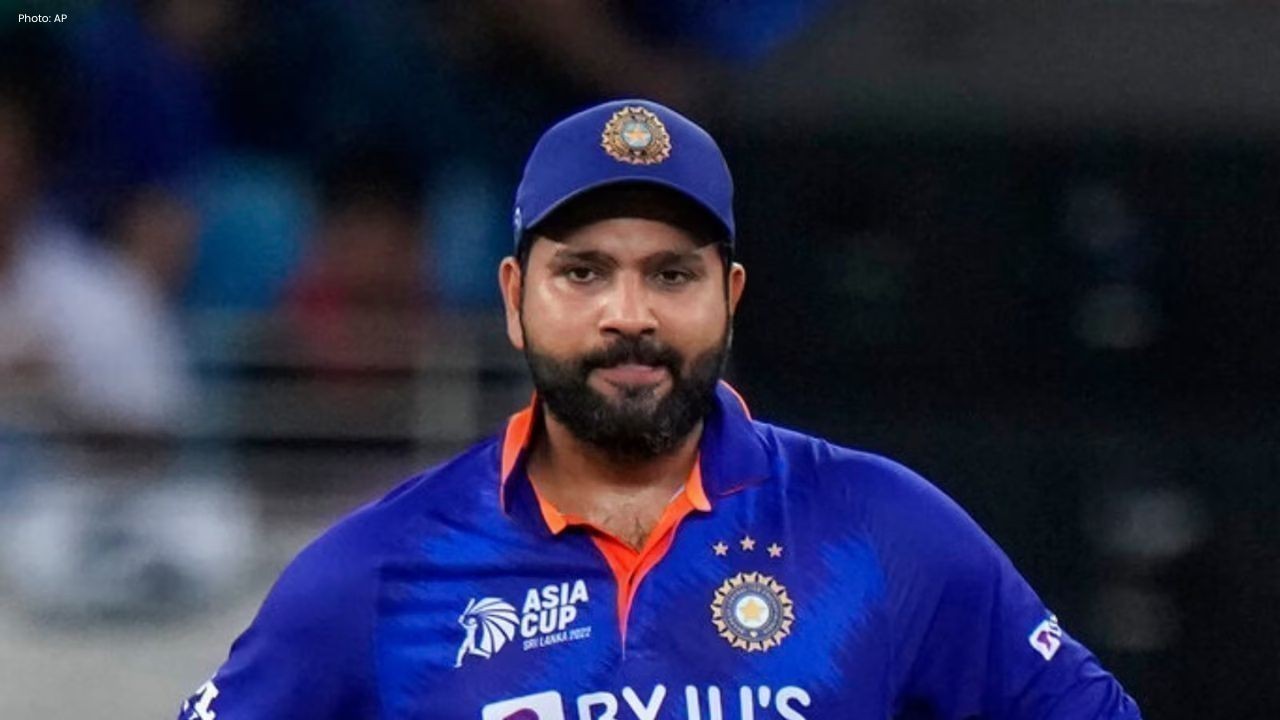 चोट के चलते रोहित शर्मा पंजाब किंग्स के खिलाफ नहीं खेलेंगे, हार्दिक पांड्या ने की पुष्टि