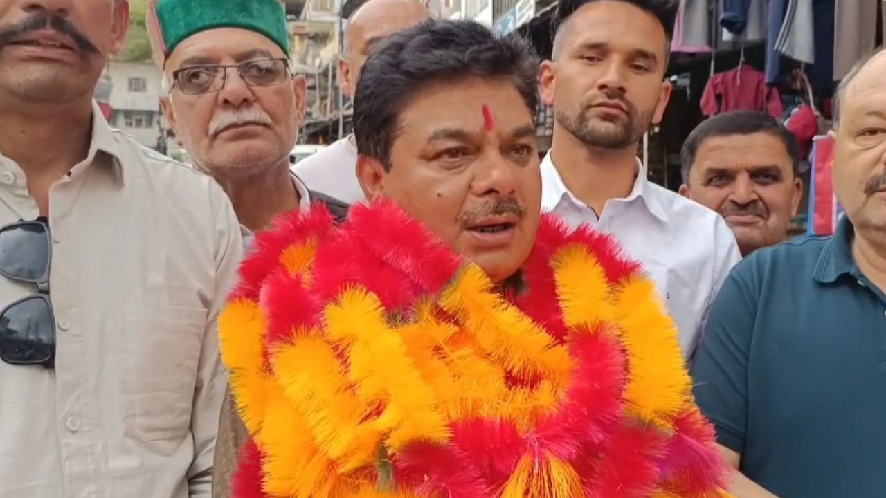 सुनील शर्मा बने पच्छाद ब्लॉक कांग्रेस कमेटी के नए अध्यक्ष, कार्यकर्ताओं में खुशी की लहर