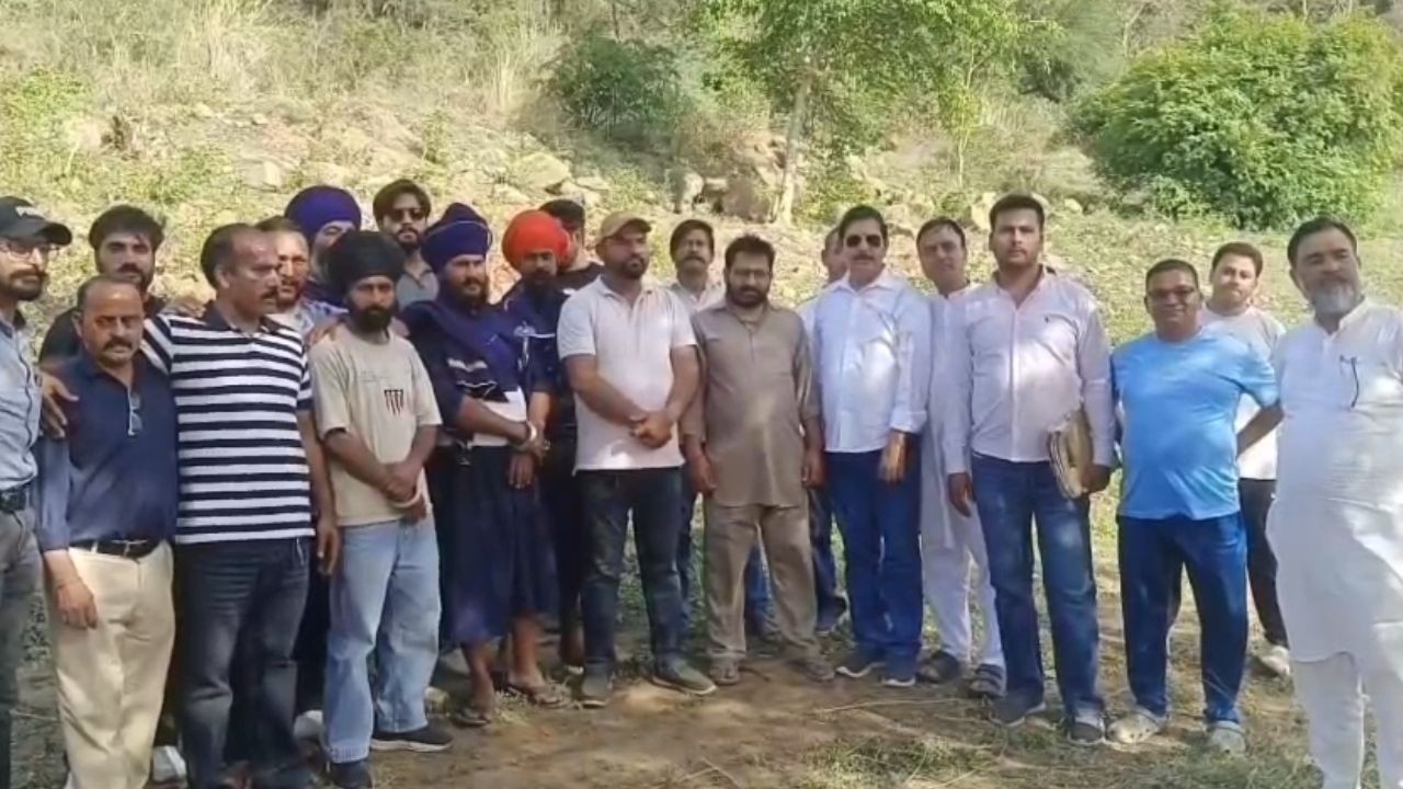 नालागढ़ में पीर बाबा दरगाह की जमीन पर कब्जे को लेकर बड़ा विवाद